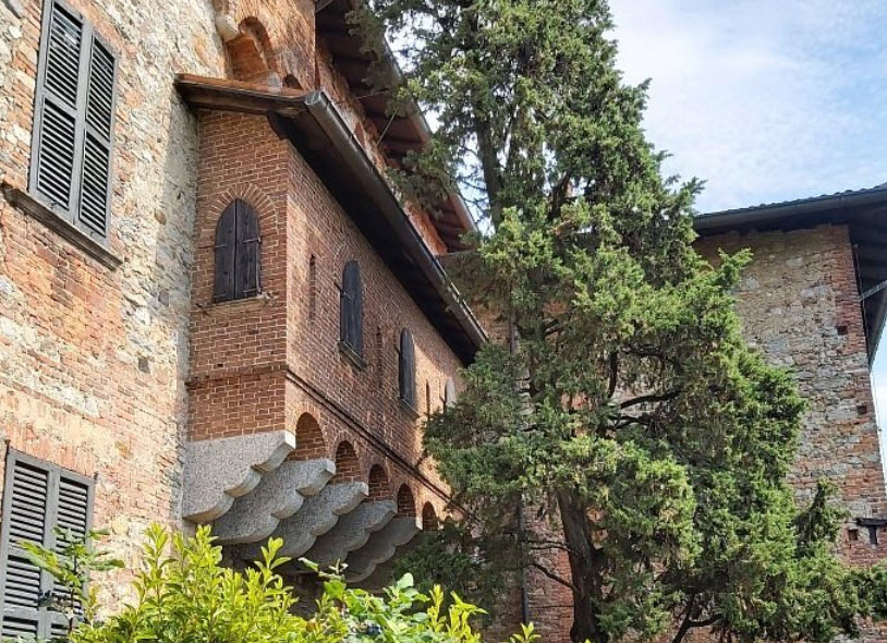 Castello di Orago, Italy